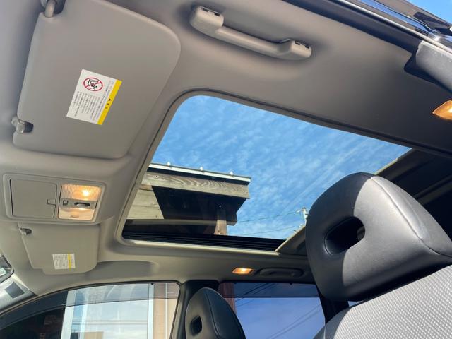 アルパイン８インチナビ！フルセグ、ブルートゥースオーディオ、ＤＶＤ再生可能です！バックカメラやＥＴＣも装備！