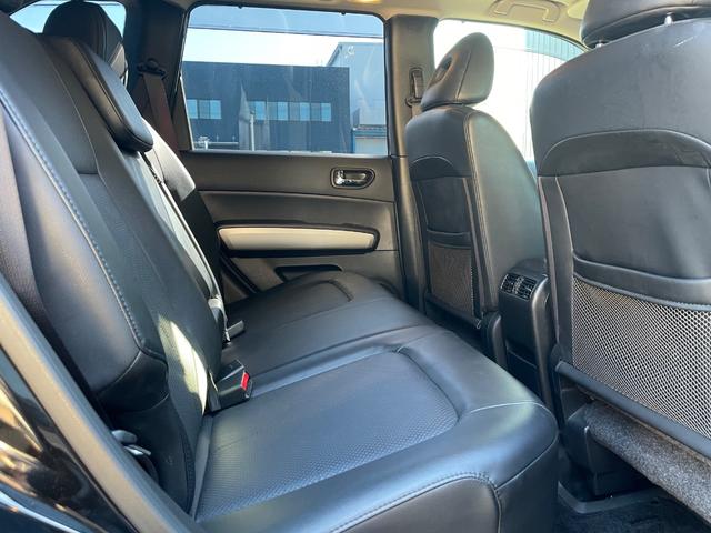 リアシートも大きなダメージはありません！