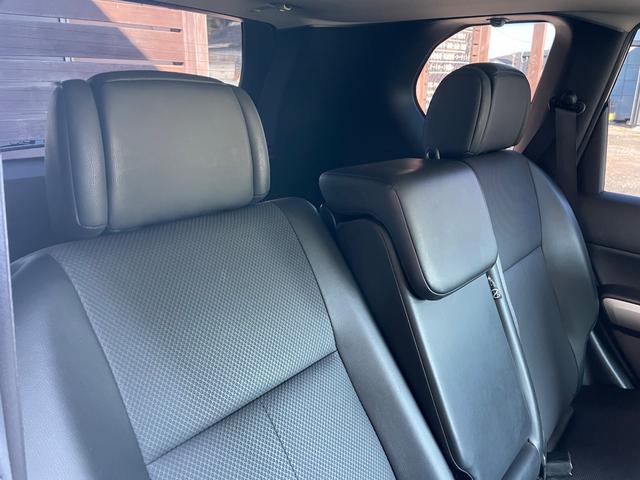 リアシートのリクライニング可能です！