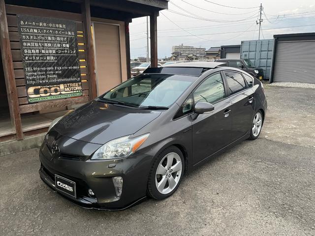 プリウス S LEDエディション US後期スタイルデモカー USDM サンルーフ 車高調 LEXONリップ 純正LEDヘッドライトUS加工 US後期仕様テール 内装LED打ち替え(2枚目)
