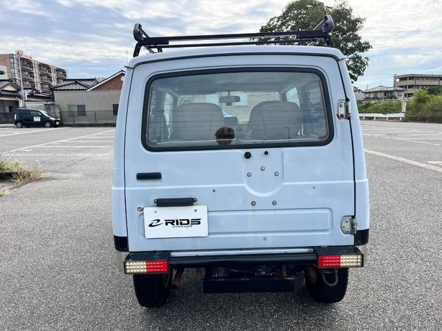 ジムニー ランドベンチャー クラッツィオシートカバー 社外前後バンパー ルーフキャリア 車検R9/2(3枚目)