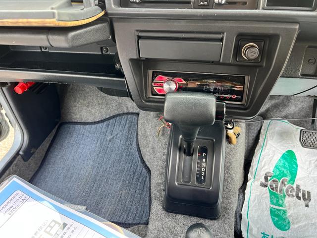 ジムニー ランドベンチャー クラッツィオシートカバー 社外前後バンパー ルーフキャリア 車検R9/2(10枚目)