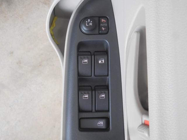 X LパッケージS 4WD 寒冷地寒冷地仕様 スマートキー(13枚目)