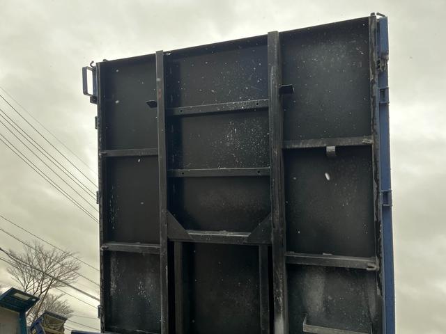 ダンプ 新明和製ダンプ 低床(22枚目)
