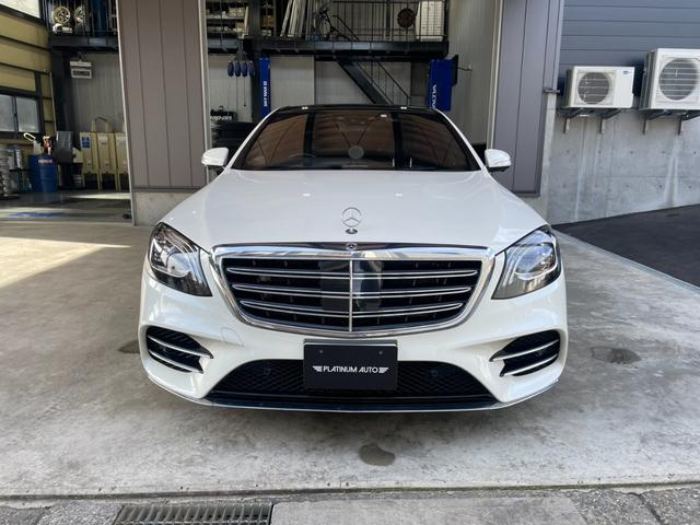 Ｓクラス Ｓ４００ｄ　スポーツリミテッド　ディーゼルターボ　レザーＥＸＣ　パノラマＳＲ　ＨＵＤ　Ｂｕｒｍｅｓｔｅ　フルセグＴＶ　ｃａｒｐｌａｙ　純２０インチＡＷ　電動リアゲート　黒革　メモリパワーシート　シートヒータ　ワイヤレス充電（3枚目）