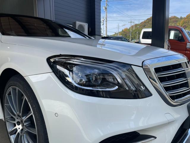 Ｓクラス Ｓ４００ｄ　スポーツリミテッド　ディーゼルターボ　レザーＥＸＣ　パノラマＳＲ　ＨＵＤ　Ｂｕｒｍｅｓｔｅ　フルセグＴＶ　ｃａｒｐｌａｙ　純２０インチＡＷ　電動リアゲート　黒革　メモリパワーシート　シートヒータ　ワイヤレス充電（5枚目）