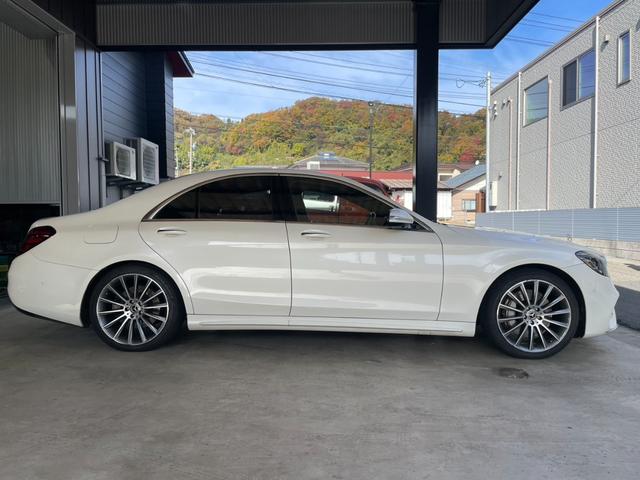 Ｓクラス Ｓ４００ｄ　スポーツリミテッド　ディーゼルターボ　レザーＥＸＣ　パノラマＳＲ　ＨＵＤ　Ｂｕｒｍｅｓｔｅ　フルセグＴＶ　ｃａｒｐｌａｙ　純２０インチＡＷ　電動リアゲート　黒革　メモリパワーシート　シートヒータ　ワイヤレス充電（7枚目）