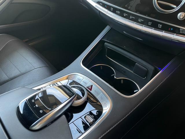 Ｓクラス Ｓ４００ｄ　スポーツリミテッド　ディーゼルターボ　レザーＥＸＣ　パノラマＳＲ　ＨＵＤ　Ｂｕｒｍｅｓｔｅ　フルセグＴＶ　ｃａｒｐｌａｙ　純２０インチＡＷ　電動リアゲート　黒革　メモリパワーシート　シートヒータ　ワイヤレス充電（25枚目）