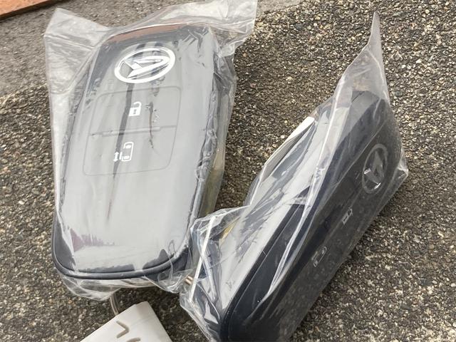 X 4WD 届け出済み未使用車 電動スライドドア クリアランスソナー レーンアシスト 衝突被害軽減システム LEDヘッドランプ スマートキー アイドリングストップ 電動格納ミラー シートヒーター(9枚目)
