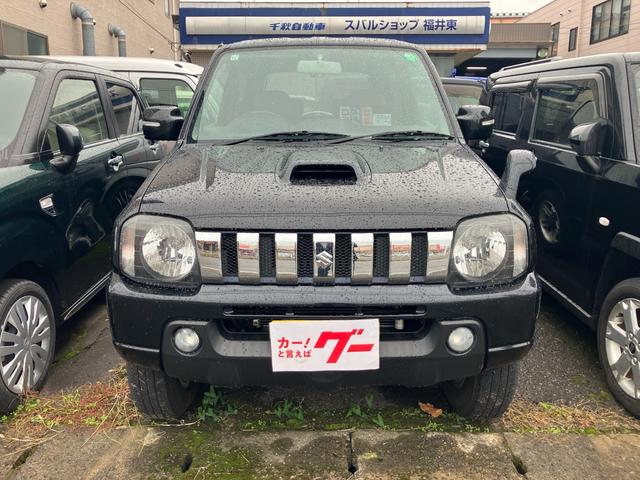 ジムニー ランドベンチャー 4WD ターボ キーレスエントリー 純正16インチアルミ 背面タイヤ CDオーディオ 電動格納ミラー シートヒーター(2枚目)
