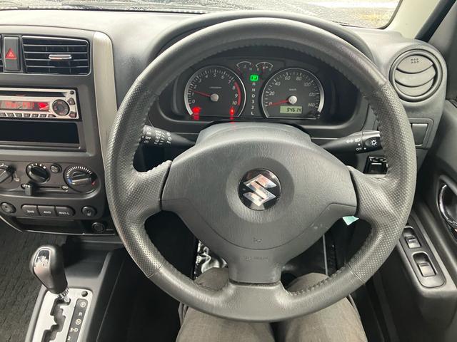 ジムニー ランドベンチャー 4WD ターボ キーレスエントリー 純正16インチアルミ 背面タイヤ CDオーディオ 電動格納ミラー シートヒーター(13枚目)