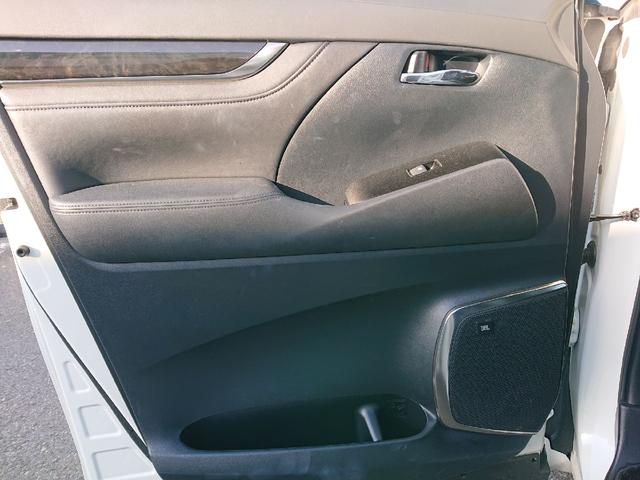 ヴェルファイア ３．５ＺＡ　Ｇエディション　ＥＴＣ　全周囲カメラ　ナビ　クリアランスソナー　オートクルーズコントロール　衝突被害軽減システム　両側電動スライドドア　オートマチックハイビーム　ＬＥＤヘッドランプ　電動リアゲート　スマートキー（30枚目）