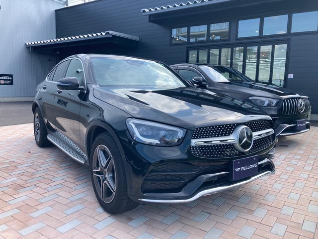 ＧＬＣ ＧＬＣ２２０ｄ　４マチック　クーペ　ＡＭＧライン　レザーエクスクルーシブパッケージ　赤／黒コンビレザーシート　スライディングガラスルーフ　ヘッドアップディスプレイ　エアーマチックサスペンション　ハンズフリーパワーゲート　３６０カメラ　取説保証書スペア（4枚目）