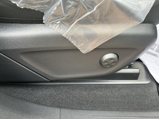 GLE GLE450d 4マチック クーペスポーツ E-ACTIVE BODY CONTROL パノラミックスライディングルーフ ソフトクローズドア シートヒーター/ベンチレーション ブルメスター コクピットディスプレイ HUD エナジャイジングPKG(25枚目)
