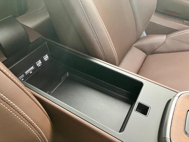 911 911カレラ4 カブリオレ 走行4500Km アベンチュリングリーンメタリック ブラウンソフトトップ トリュフブラウンインテリア スポーツクロノPKG スポーツエクゾースト 20/21インチCarrera Classicホイール(34枚目)