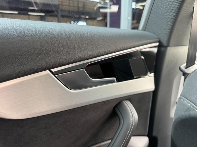 A5スポーツバック 40TDIクワトロ Sライン ブラックスタイリング レーザーライトPKG マトリクスLED パークアシストPKG Bang&Olufsen3Dアドバンストサウンド サラウンドカメラ アンビエントライト パワーテールゲート(39枚目)