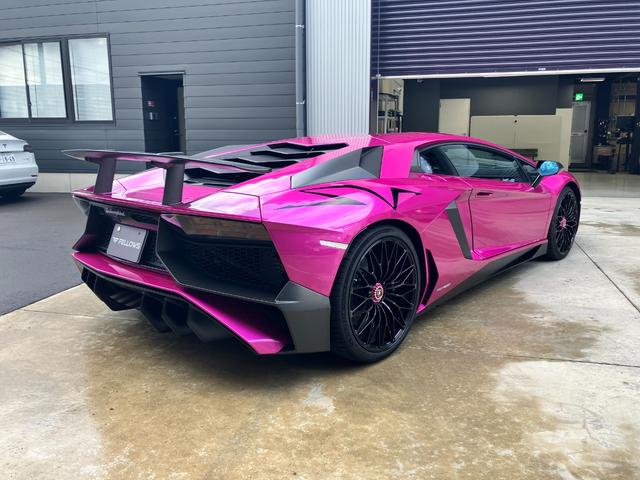 アヴェンタドール LP700-4 Ad Personam Rosa Tinjis フロントリフティング リバーシングカメラ シートヒーター EBM(5枚目)