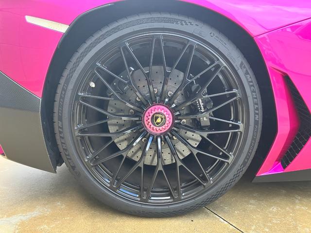 アヴェンタドール LP700-4 Ad Personam Rosa Tinjis フロントリフティング リバーシングカメラ シートヒーター EBM(34枚目)