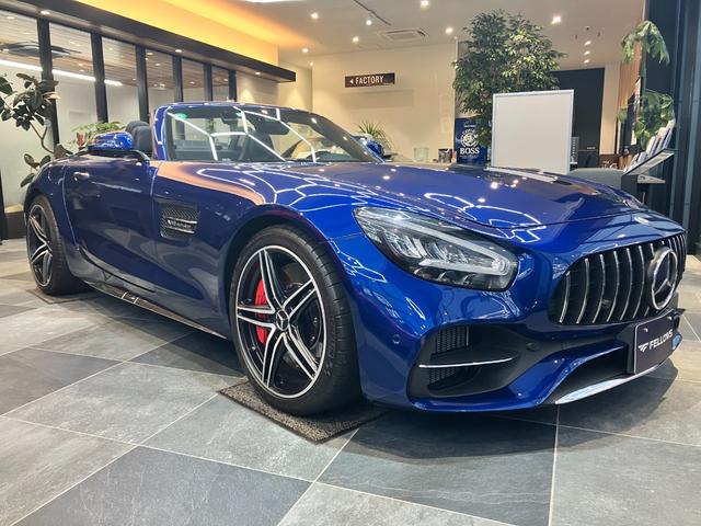 GT C ロードスター MC後モデル 12.3インチコクピットディスプレイ 10.25インチTFTモニター ダイヤモンドステッチナッパレザー ベンチレーション/ヒーターAMGパフォーマンスシート カーボンインテリア(2枚目)