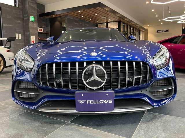 GT C ロードスター MC後モデル 12.3インチコクピットディスプレイ 10.25インチTFTモニター ダイヤモンドステッチナッパレザー ベンチレーション/ヒーターAMGパフォーマンスシート カーボンインテリア(3枚目)