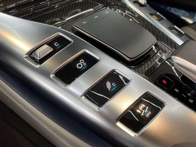 GT C ロードスター MC後モデル 12.3インチコクピットディスプレイ 10.25インチTFTモニター ダイヤモンドステッチナッパレザー ベンチレーション/ヒーターAMGパフォーマンスシート カーボンインテリア(36枚目)