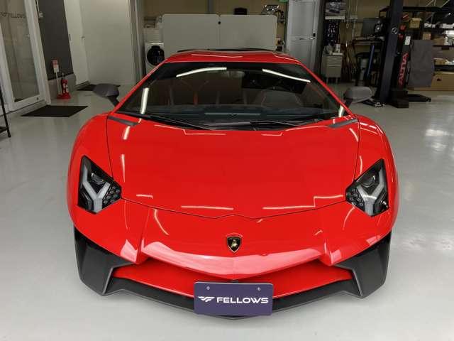 アヴェンタドール ＬＰ７００－４　ＨＹＰＥＲ　ＦＯＲＧＥＤ　２０＆２１　ミシュランＰＳ４Ｓ　パワークラフト切替マフラー　ロワリングキット　フロントリフト　アルカンターラインテリア　リバースカメラ　カーボンドアトリム　純正部品全て保管（9枚目）