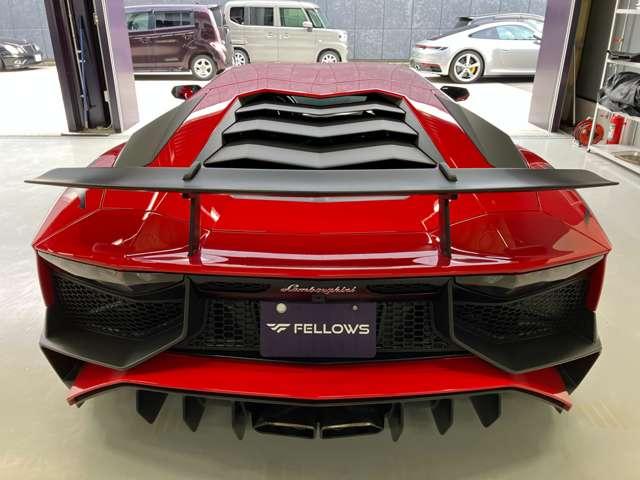 アヴェンタドール ＬＰ７００－４　ＨＹＰＥＲ　ＦＯＲＧＥＤ　２０＆２１　ミシュランＰＳ４Ｓ　パワークラフト切替マフラー　ロワリングキット　フロントリフト　アルカンターラインテリア　リバースカメラ　カーボンドアトリム　純正部品全て保管（12枚目）