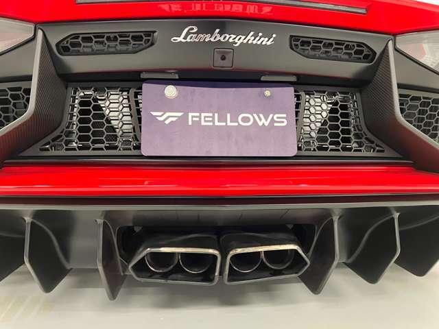 アヴェンタドール ＬＰ７００－４　ＨＹＰＥＲ　ＦＯＲＧＥＤ　２０＆２１　ミシュランＰＳ４Ｓ　パワークラフト切替マフラー　ロワリングキット　フロントリフト　アルカンターラインテリア　リバースカメラ　カーボンドアトリム　純正部品全て保管（20枚目）