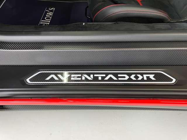 アヴェンタドール ＬＰ７００－４　ＨＹＰＥＲ　ＦＯＲＧＥＤ　２０＆２１　ミシュランＰＳ４Ｓ　パワークラフト切替マフラー　ロワリングキット　フロントリフト　アルカンターラインテリア　リバースカメラ　カーボンドアトリム　純正部品全て保管（24枚目）