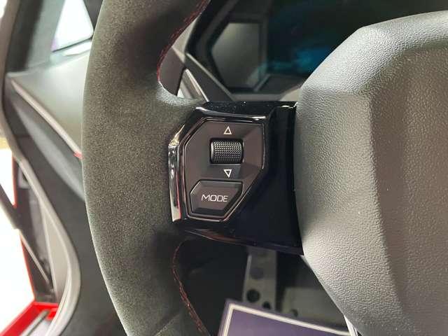 アヴェンタドール ＬＰ７００－４　ＨＹＰＥＲ　ＦＯＲＧＥＤ　２０＆２１　ミシュランＰＳ４Ｓ　パワークラフト切替マフラー　ロワリングキット　フロントリフト　アルカンターラインテリア　リバースカメラ　カーボンドアトリム　純正部品全て保管（32枚目）