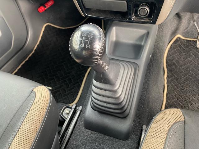 ジムニー ランドベンチャー　ＭＴ　４ＷＤ　オーディオ　ＥＴＣ　前後ドラレコ（15枚目）