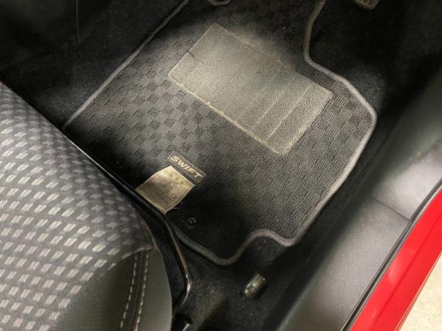 スイフト ハイブリッドＲＳ　純正８インチナビ・ＴＶ　全周囲カメラ　ＥＴＣ（28枚目）