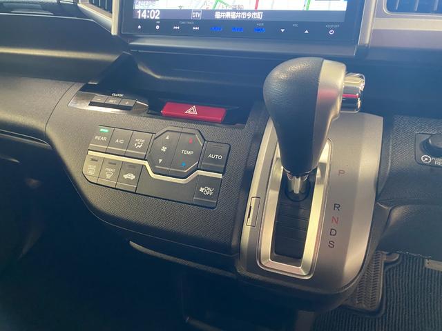 ステップワゴンスパーダ Ｓ　純正ナビ・ＴＶ　後席モニター　ＥＴＣ（18枚目）