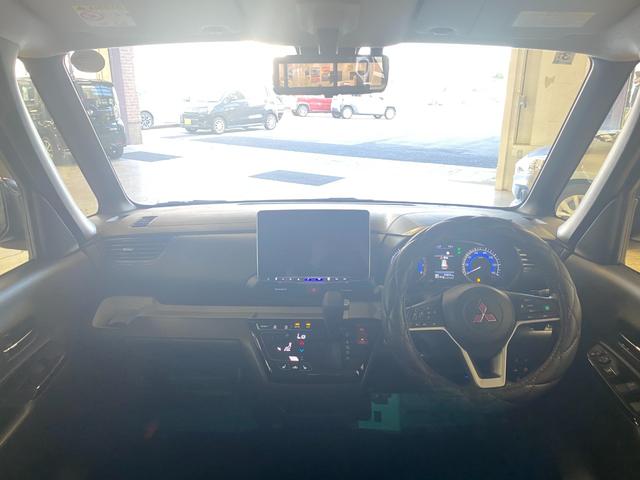 デリカミニ Ｔ　プレミアム　４ＷＤ　両側ＰＳ　アルパインディスプレイオーディオ（12枚目）