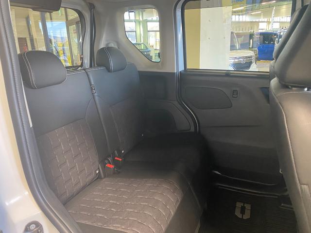 デリカミニ Ｔ　プレミアム　４ＷＤ　両側ＰＳ　アルパインディスプレイオーディオ（22枚目）