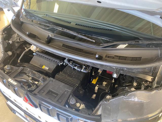 デリカミニ Ｔ　プレミアム　４ＷＤ　両側ＰＳ　アルパインディスプレイオーディオ（23枚目）