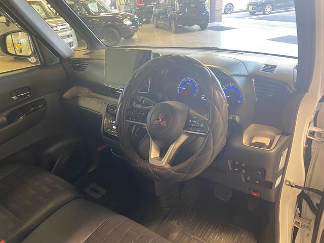 デリカミニ Ｔ　プレミアム　４ＷＤ　両側ＰＳ　アルパインディスプレイオーディオ（26枚目）