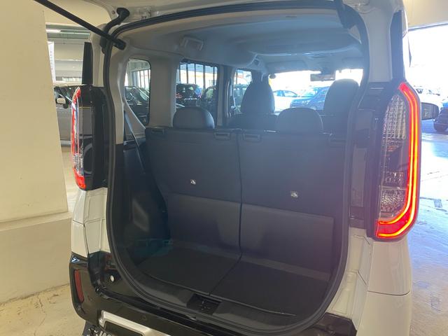 デリカミニ Ｔ　プレミアム　４ＷＤ　両側ＰＳ　アルパインディスプレイオーディオ（27枚目）