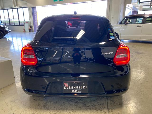 スイフト ＸＧリミテッド　ＭＴ　ＢＬＩＴＺ車高調　ｗｅｄｓ　ＭＡＶＥＲＩＣＫ１７インチＡＷ　社外ナビ・ＴＶ　ＥＴＣ（4枚目）