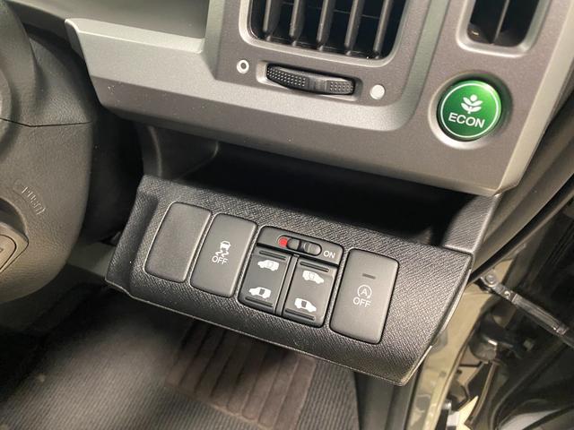 ステップワゴンスパーダ Ｚ　クールスピリット　純正ナビ・ＴＶ　Ｂカメ　後席モニター　ＥＴＣ　ドラレコ（29枚目）