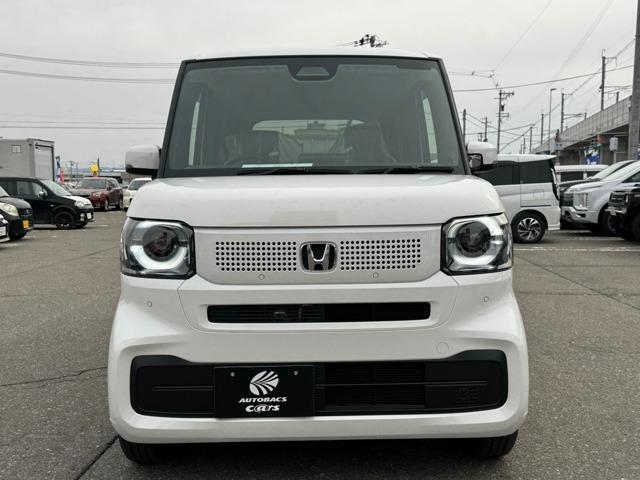 Ｎ－ＢＯＸ 　届出済未使用車フロアマット・バイザー（2枚目）