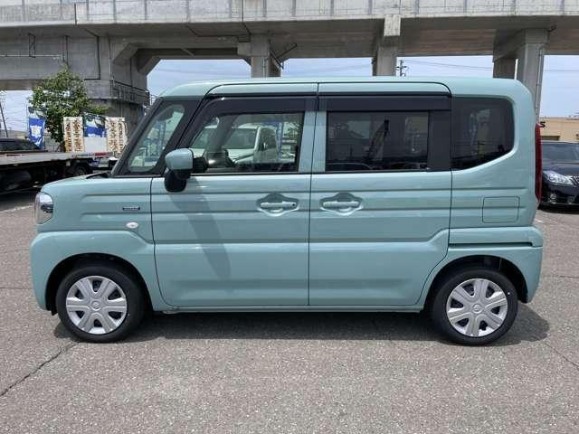 スペーシア ハイブリッドＧ　届出済未使用車　純正マット・バイザー（2枚目）