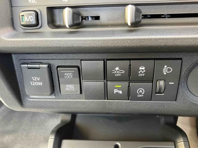 ハイゼットトラック スタンダード　４ＷＤ　届出済未使用車　軽トラック　ＣＶＴ　衝突被害軽減システム　クリアランスソナー　アイドリングストップ　オートライト　ＥＳＣ　エアコン　パワーステアリング　運転席エアバッグ　助手席エアバッグ（15枚目）