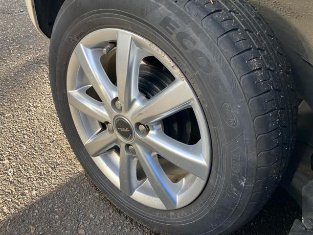 フィット Gスマートセレクション 純正CDオーディオ・バックカメラ USB入力 スマートキー 電動格納ミラー 社外アルミホイール 運転席・助手席エアバッグ(22枚目)