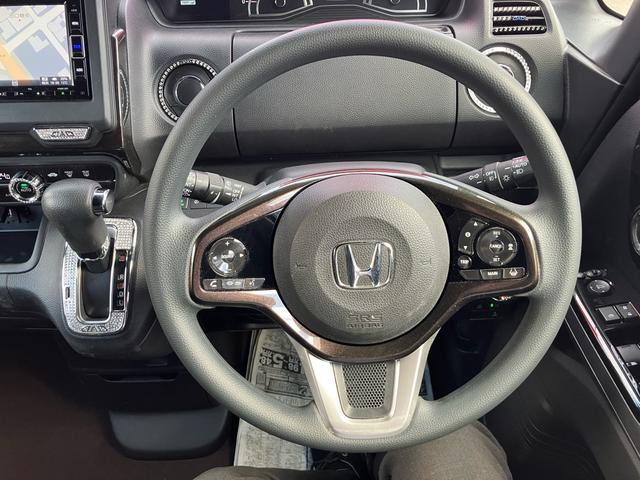 N-BOXカスタム G・Lホンダセンシング 純正メモリーナビ フルセグTV バックカメラ Bluetoothオーディオ 両側パワースライドドア スマートキー プッシュスタート オートエアコン 電動格納ミラー LEDヘッドライト(20枚目)