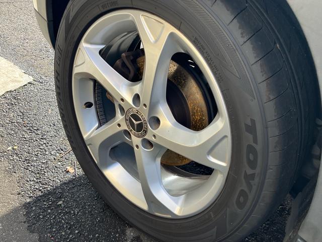 GLAクラス GLA180 純正HDDナビ フルセグTV バックカメラ ETC ドライブレコーダー スマートキー プッシュスタート サンルーフ レザーシート LEDヘッドライト 純正18インチアルミ(29枚目)