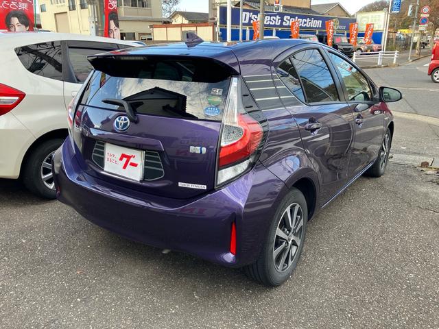 アクア Gブラックソフトレザーセレクション 純正メモリーナビ フルセグTV バックカメラ Bluetoothオーディオ ETC ドライブレコーダー スマートキー プッシュスタート 衝突被害軽減システム オートエアコン ハイブリッド(4枚目)