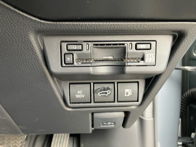 プリウス Ｚ　４ＷＤ　ワンオーナー車　純正メモリーナビ　フルセグＴＶ　全方位カメラ　Ｂｌｕｅｔｏｏｔｈオーディオ　ＥＴＣ　デジタルインナーミラー　パノラマルーフ　純正１９インチアルミ　オートクルーズ（22枚目）