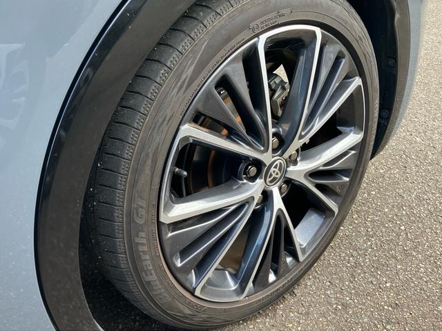 プリウス Ｚ　４ＷＤ　ワンオーナー車　純正メモリーナビ　フルセグＴＶ　全方位カメラ　Ｂｌｕｅｔｏｏｔｈオーディオ　ＥＴＣ　デジタルインナーミラー　パノラマルーフ　純正１９インチアルミ　オートクルーズ（33枚目）