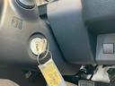 スタンダード　４ＷＤ　届出済未使用車　軽トラック　ＣＶＴ　衝突被害軽減システム　クリアランスソナー　アイドリングストップ　オートライト　ＥＳＣ　エアコン　パワーステアリング　運転席エアバッグ　助手席エアバッグ（13枚目）